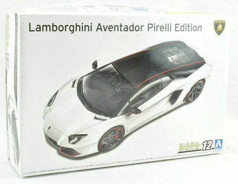 Aoshima 2013 Lamborghini Aventador Pirelli #12 1/24 Plastic Model Car Kit 06121